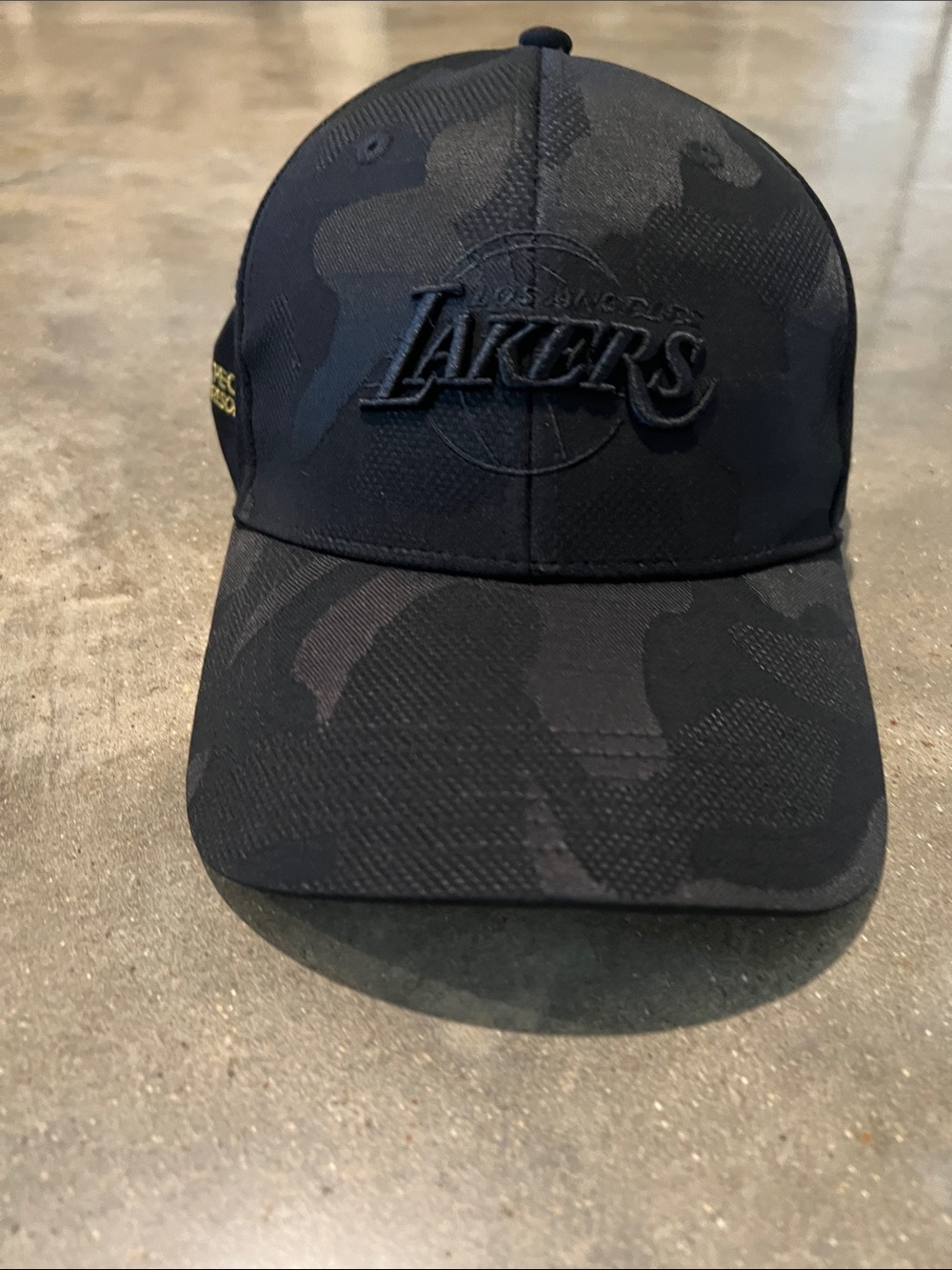 Los Angeles Lakers Black Camo Baseball Cap